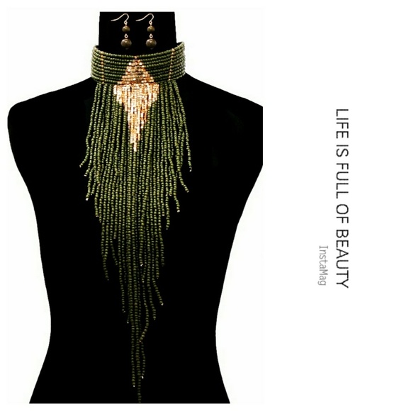 Beaded Bohemian Collar Necklace/Earring set - Picture 6 of 8